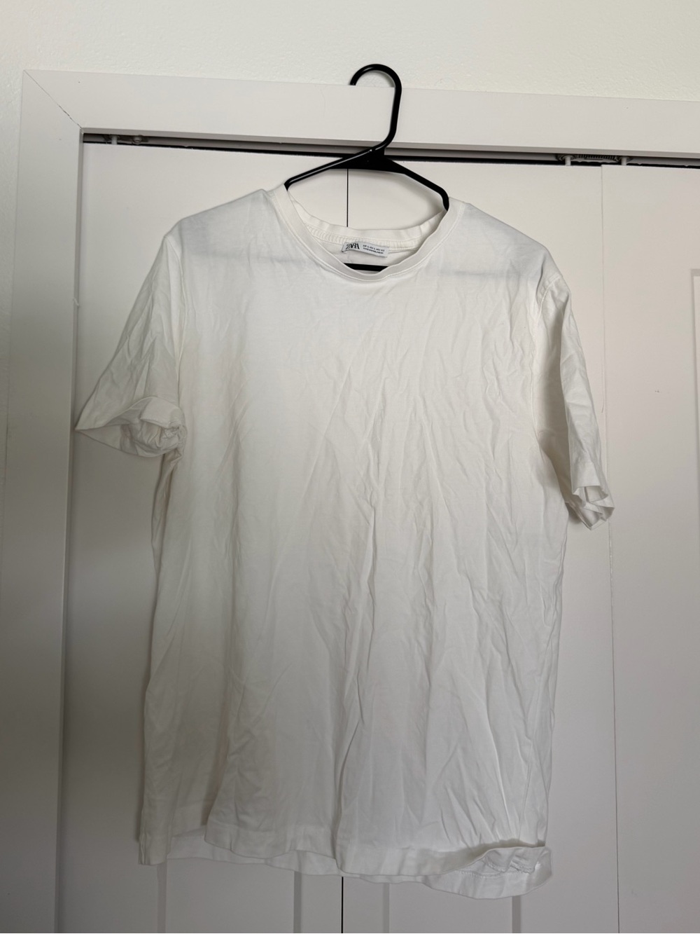 Zara White Short Sleeve Crew Neck Tee